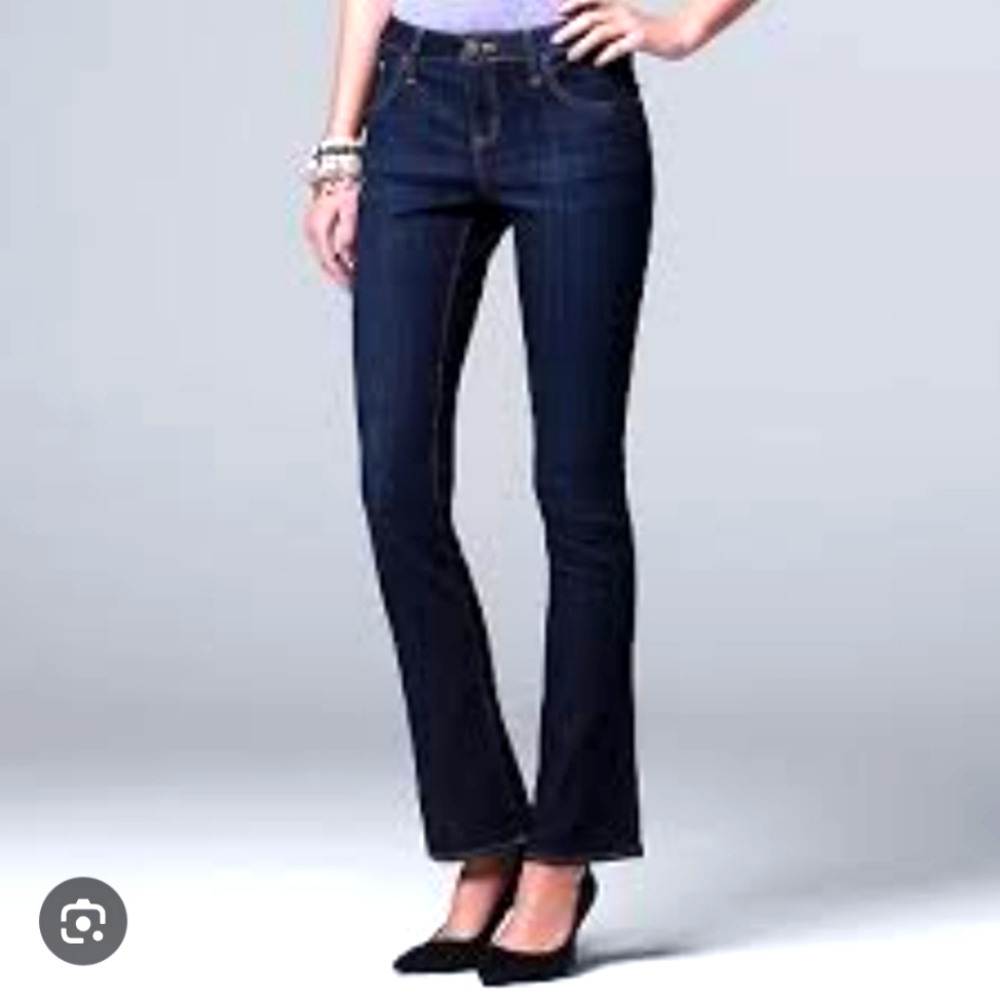 VERA WANG WOMEN'S DARK BOOT DENIM SIZE 2